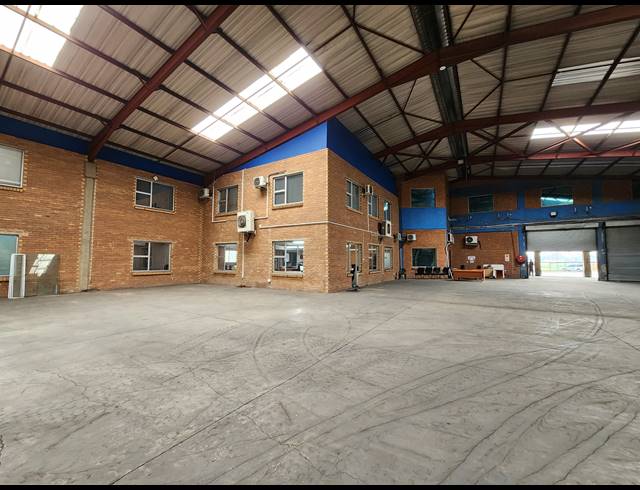 8,000M² WAREHOUSE FOR SALE IN JUPITER
